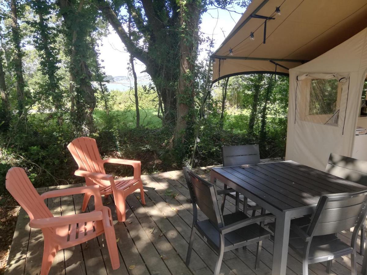 Camping Hebergements 